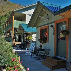 Double Room Mountain View